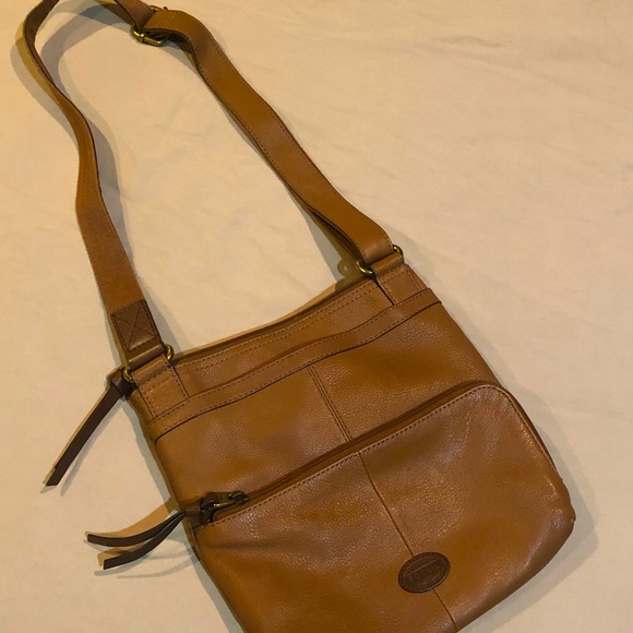 Gently Used Brown Leather Fossil Purse - Picture 1 of 4